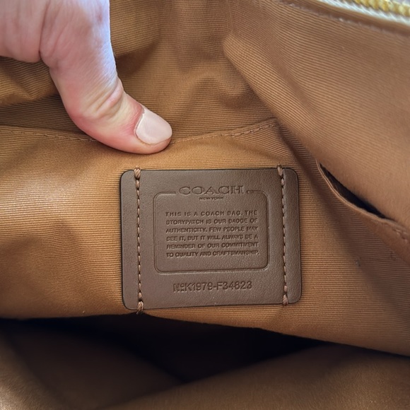 Coach Crossbody Tote in Cream - Picture 6 of 10